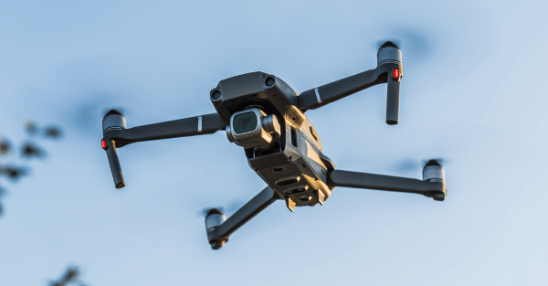 อุปกรณ์ไอทีสุดไฮเทคที่มาแรงในปีนี้ 7 Smart Drones