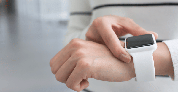 อุปกรณ์ไอทีสุดไฮเทคที่มาแรงในปีนี้ 5 Smart Wearables